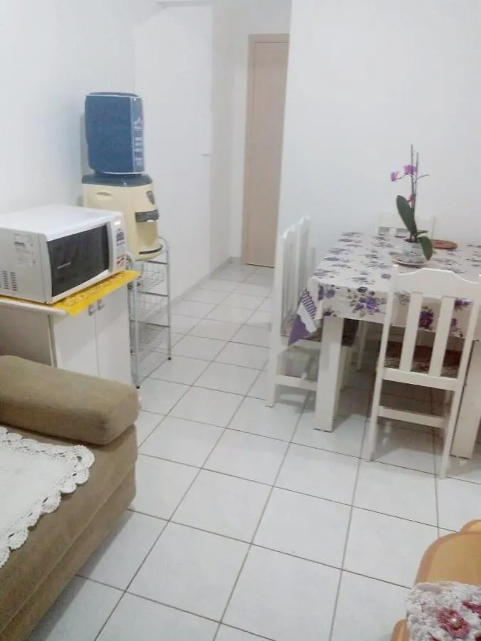 Apartamento 10 Min De Criciuma Em Icara-Sc - 2 Quartos - 3 Ar-Condicionado Split - Cozinha Equipada - Banheiro - Garagem Coberta E Wi-Fi - Anfitria Superhost No Bnb