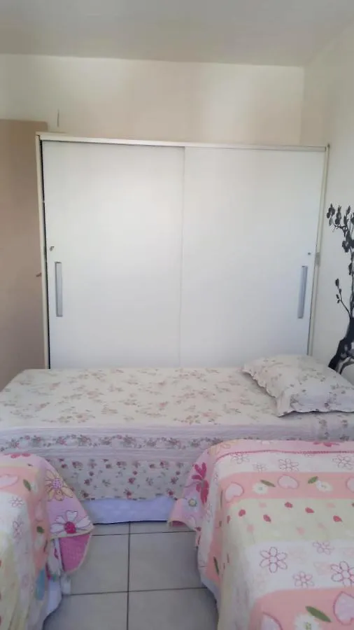 Apartamento 10 Min De Criciuma Em Icara-Sc - 2 Quartos - 3 Ar-Condicionado Split - Cozinha Equipada - Banheiro - Garagem Coberta E Wi-Fi - Anfitria Superhost No Bnb 0*, Icara Brasilien